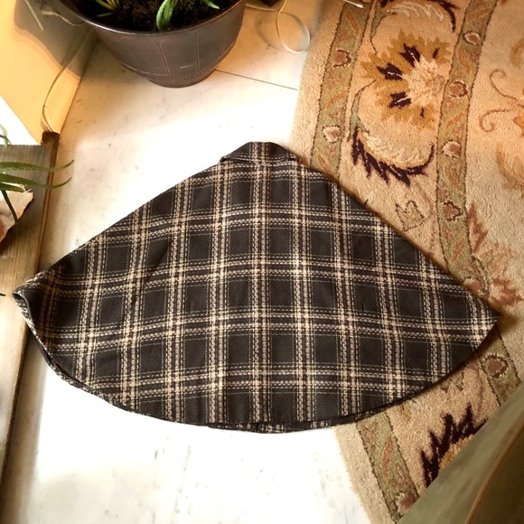Beth Bowley Anthropologie Plaid Cape - Picture 4 of 7